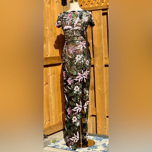 🆕 BRONX & BANCO 🧿 NWOT Zinnia Side-Split Sequin & Embroidered Gown, Sz XS US 2 - Picture 3 of 16